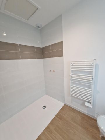 Location Appartement 1 pièce 22m² LA ROCHE SUR YON 85000 - Photo 4