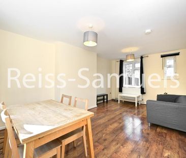 4 bedroom end of terrace house to rent - Photo 3