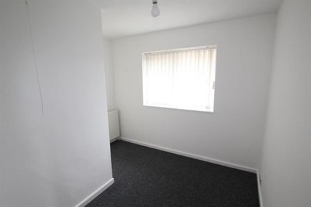 Glover Road, Sutton Coldfield, B75 7RE - Photo 4