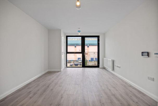 Two Bedroom Apartment, 1 Kings Hall Road, BT9, Belfast - Photo 1