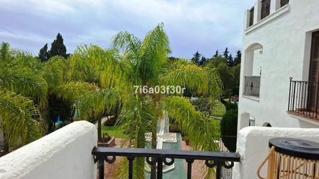 Atico en alquiler en Marbella, Marbella - Photo 2