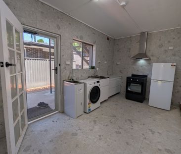 Castle Hill - Photo 2