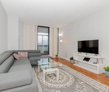 18 Knightsbridge Road #304 - Photo 2