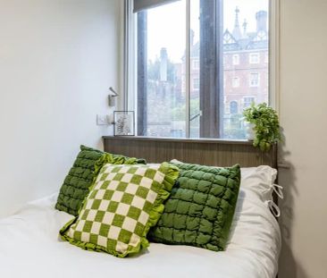 Premium 2 Bed Apartment - Photo 3