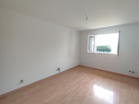 Location Maison 4 pièces 108m² - Photo 3