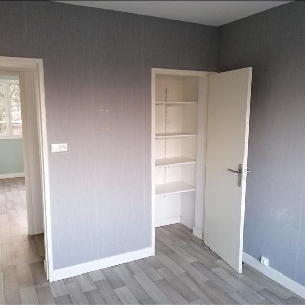 3 pièces - 59,41 m² - 2ème étage - Colocation non autorisée - Photo 1