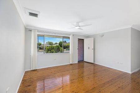 1 Rhodin Drive, Long Jetty NSW 2261 - House For Rent | Domain - Photo 2