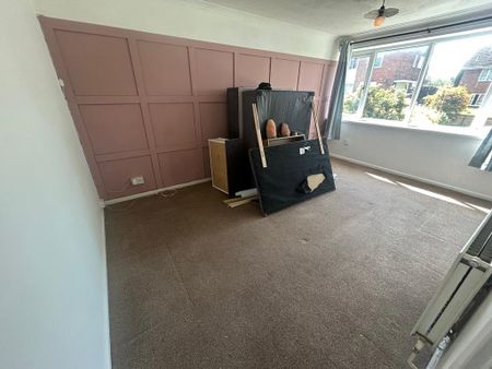 2 bedroom maisonette to rent - Photo 2
