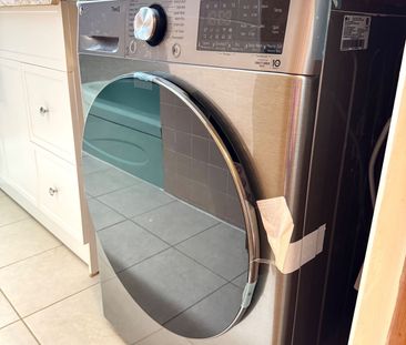 For Lease - 31 Poplar Road Unit# (Main), Toronto, Ontario - Photo 4