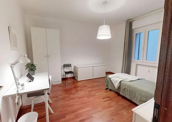 Via Alessandro Tassoni, Padova, Veneto 35125