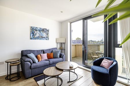 2 bedroom flat to rent - Photo 2