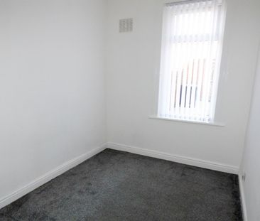 2 bed flat to rent in Collingwood Street, South Shields, NE33 - Photo 5