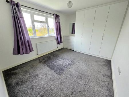 2 bedroom semi-detached house to rent - Photo 3