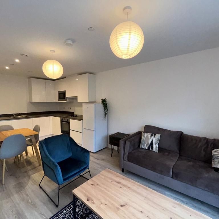 1 bedroom flat to rent - Photo 1