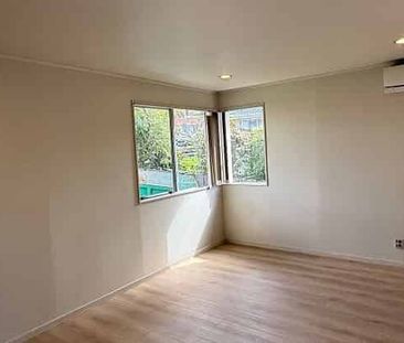 6 Bedroom - Large family home. - Photo 4
