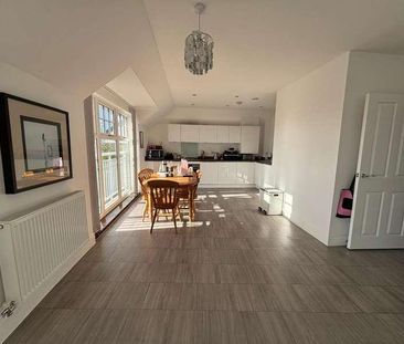 Bunns Lane, Mill Hill, NW7 - Photo 3