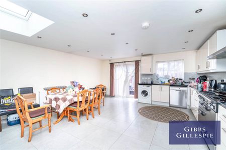 5 Bedroom House to rent - Photo 5