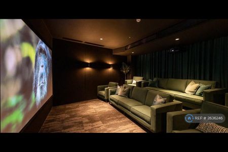 1 bedroom in a flat share to rent - Photo 4