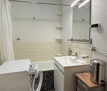 Location Appartement 1 pièce 28m² - Photo 3