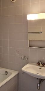 2 Zimmer, 45 m², 2. Stock - Foto 4