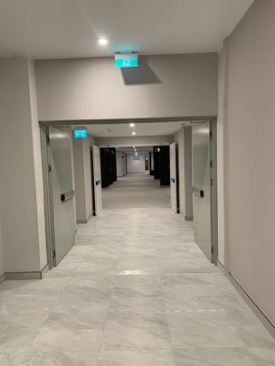 For Lease - 1 Quarrington Lane Unit# 911, Toronto, Ontario - Photo 1