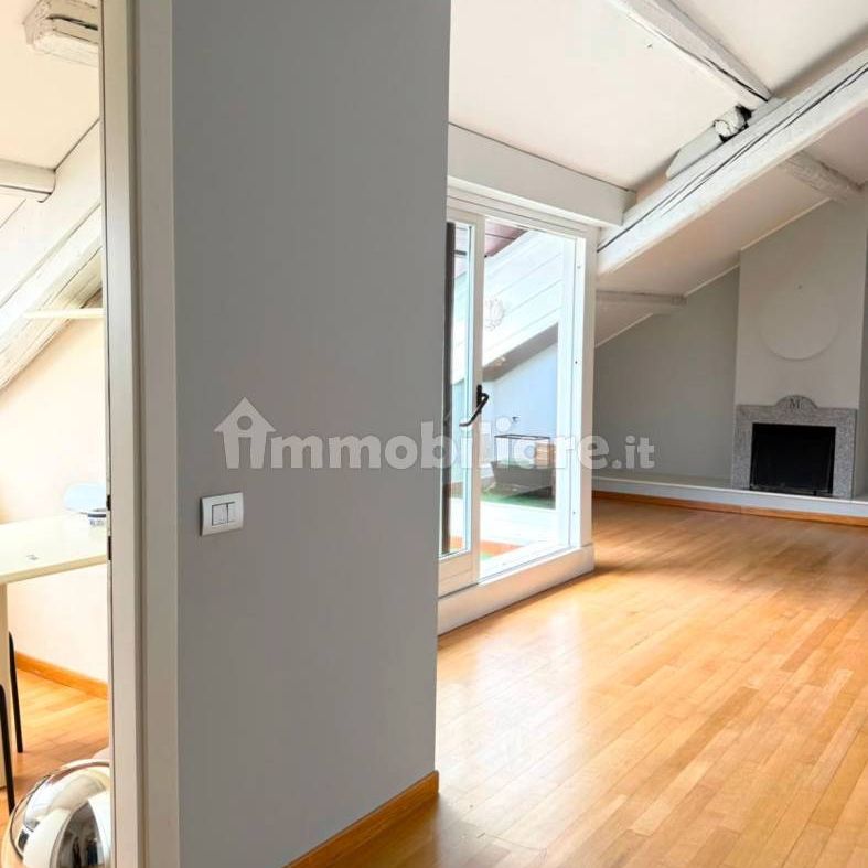 Bilocale via Aurelio Saffi 29, Vincenzo Monti, Milano - Photo 1