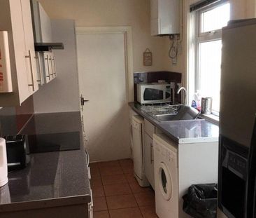5 bedroom house share to rent - Photo 1