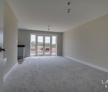 2 bedroom semi-detached bungalow to rent - Photo 6