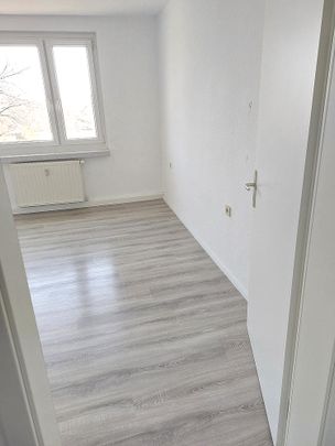 NEU 2 Raumwohnung für Sie hergerichtet!! Ab 01.10.2024! - Foto 1