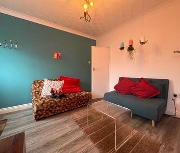 Livingstone Street - Photo 1