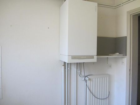 Location Appartement 57m² BORT LES ORGUES 19110 - Photo 5