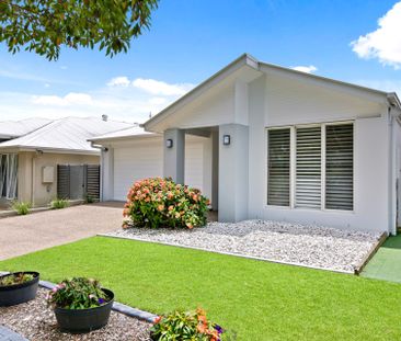 Modern Lowset Home in Brightwater! - Photo 5