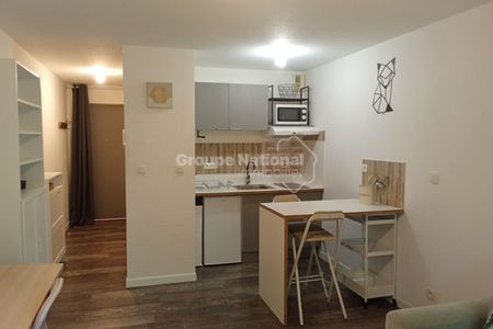 Appartement Arles 1 pièce(s) 24 m2 - Photo 5