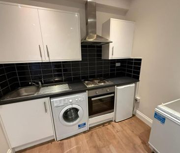 1 bedroom property to rent - Photo 3