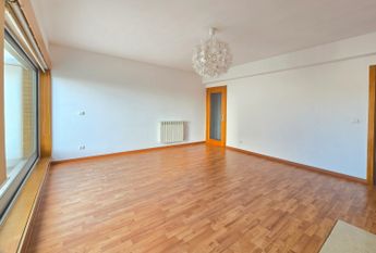 1 bedroom flat with two terraces next to Glicinias!