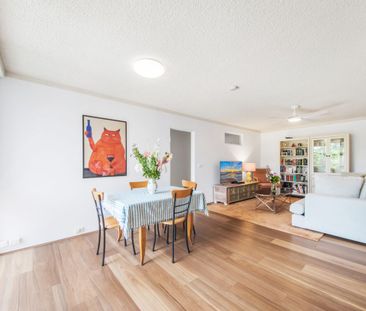 Tranquil Newly Renovated Two Bedroom Apartment in the Heart of Lane... - Photo 5