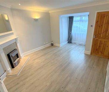 4 bedroom terraced house to rent - Photo 1