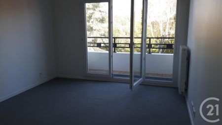 Location Appartement 3 pièces 51m² BRIE COMTE ROBERT 77170 - Photo 4