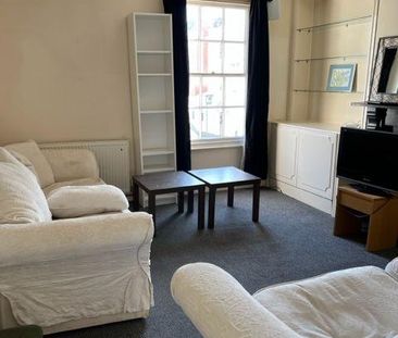 5 bedroom flat to rent - Photo 1