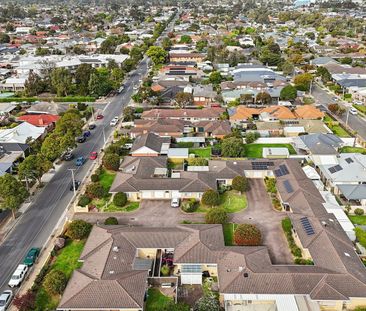 Elegantly Renovated Gem in Sought-After Coastal Suburb. - Photo 1