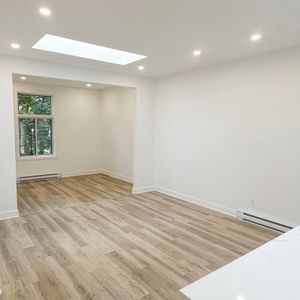 3½ For Rent — Le Plateau-Mont-Royal — $1 - Photo 2