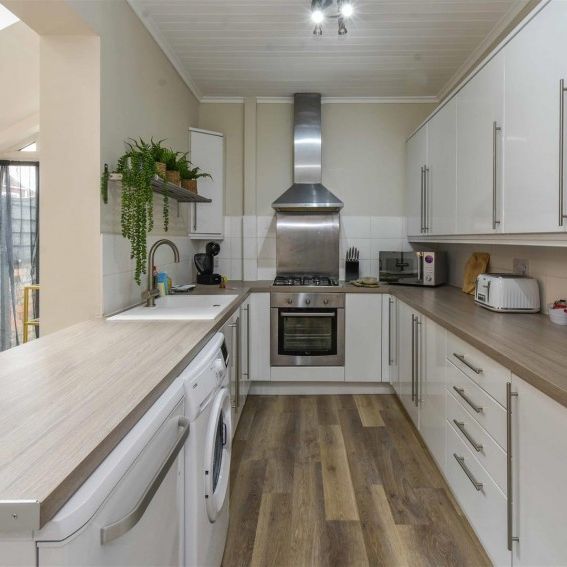 Bishopthorpe Road - Photo 1
