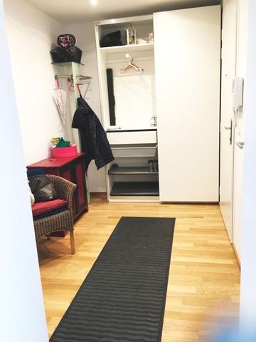 Helle, klimatisierte 3-Zimmer-DG-Wohnung mit TOP-Infrastruktur - Foto 3