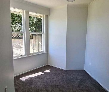 Tidy and cosy two bedroom unit Mount Victoria - Photo 5