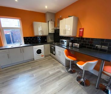 Spring Gardens, Salford - Photo 6