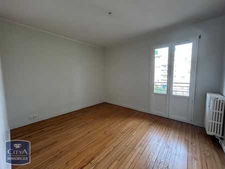 Location Appartement 3 pièces 83m² ST ETIENNE 42000 - Photo 5