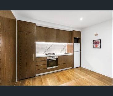 412/77 Queens Road, Melbourne, Vic 3004 - Photo 6
