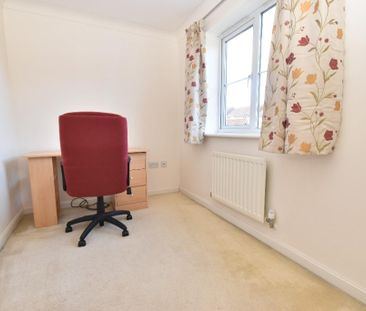 6 bedroom detached house to rent - Photo 4