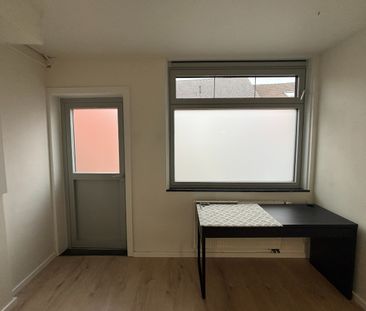 Duplexappartement met 2 slaapkamers nabij centrum Zonhoven. - Foto 2
