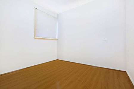 Home For Rent - Photo 5